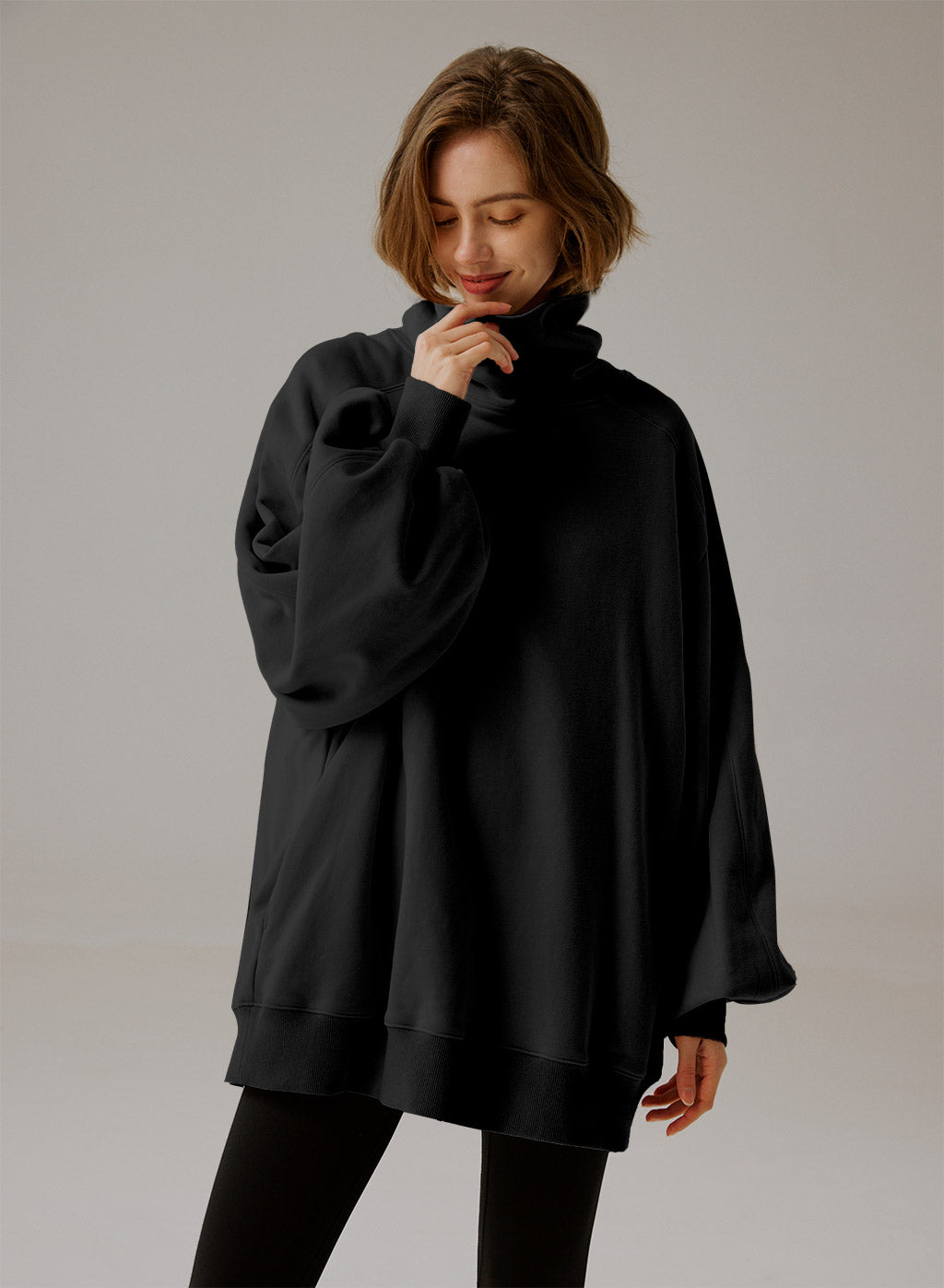 Sudadera Oversize Cuello Alto - Confort Elegante 