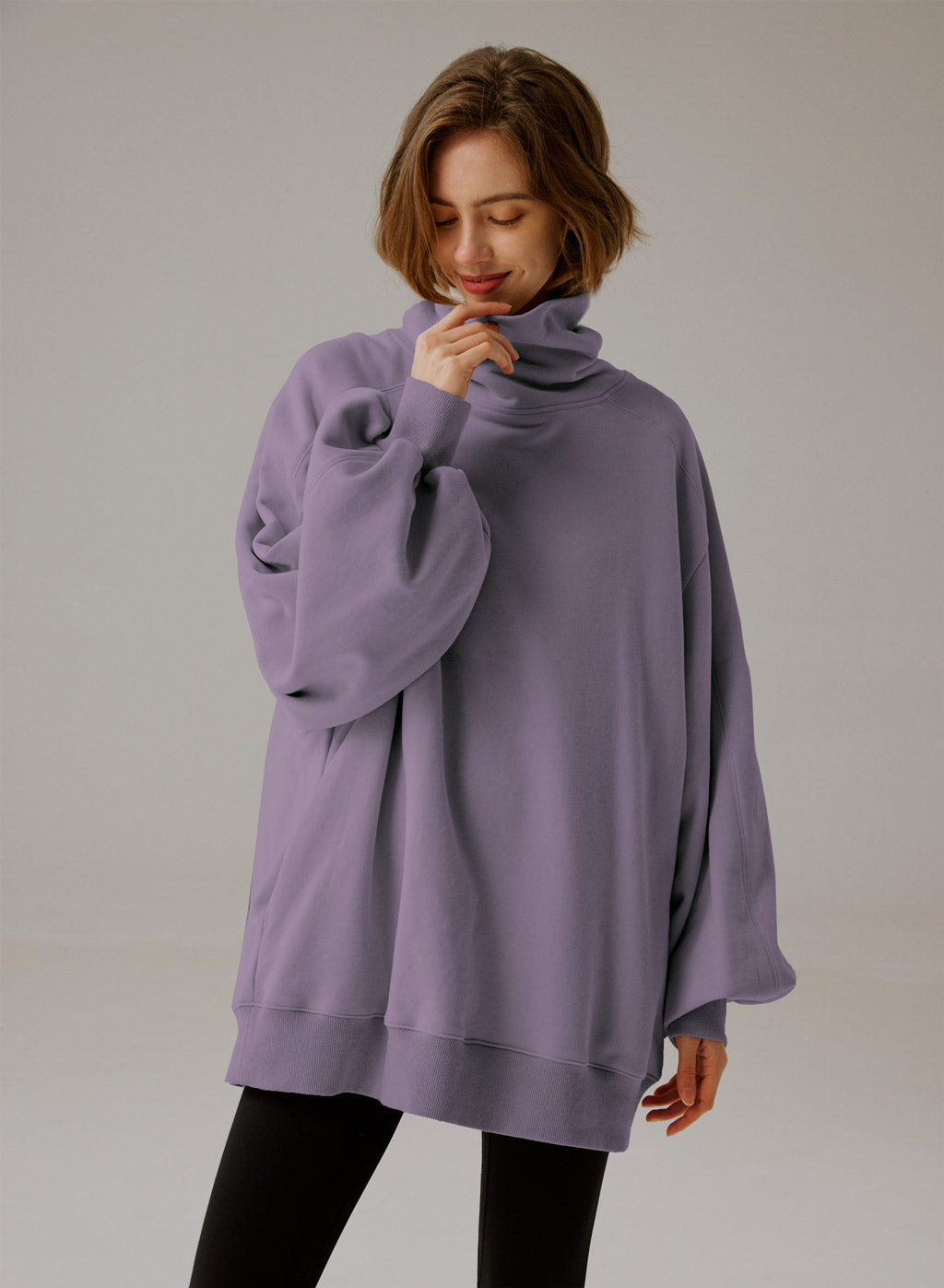 Sudadera Oversize Cuello Alto - Confort Elegante 